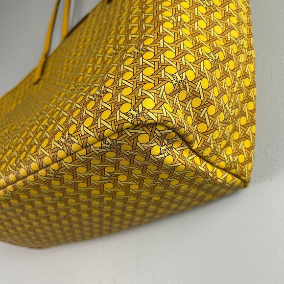 TORY BURCH Ever-ready Zip Tote Bag in Coated-canvas - Picture 9 of 13